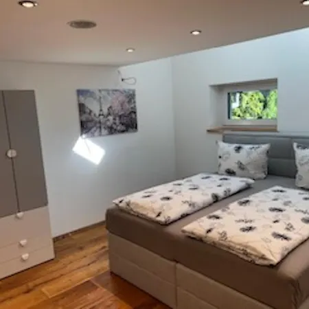 Bis 6 Personen * Weißensberg